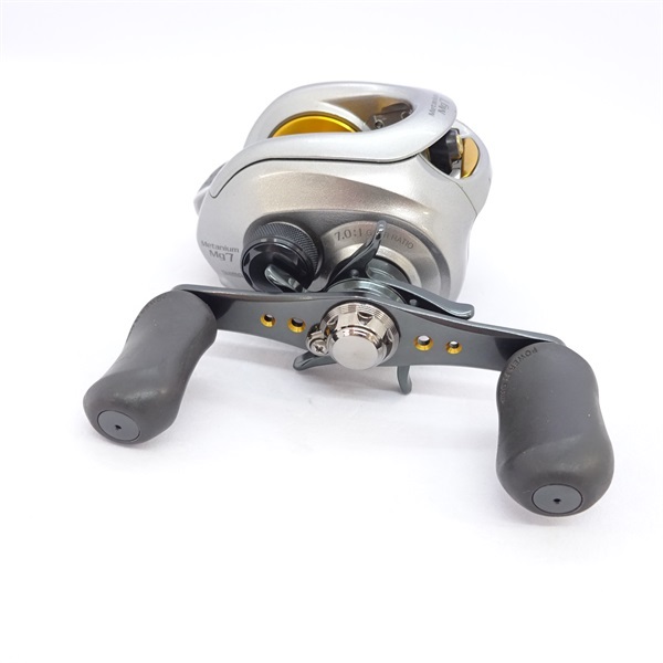 ０７メタニウムＭＧ７右